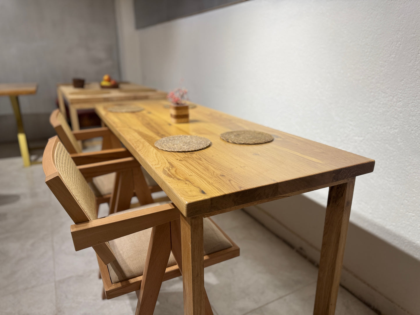 Oak Table Difference for the width of the table for Sam