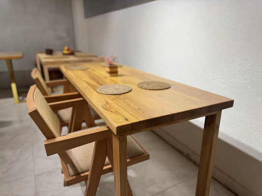 Oak Table Difference for the width of the table for Sam
